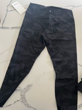 lululemon athletica Black & Dark Gray Camo Leggings